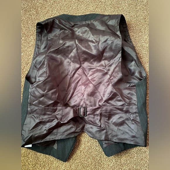 Zara vest - Picture 2 of 2